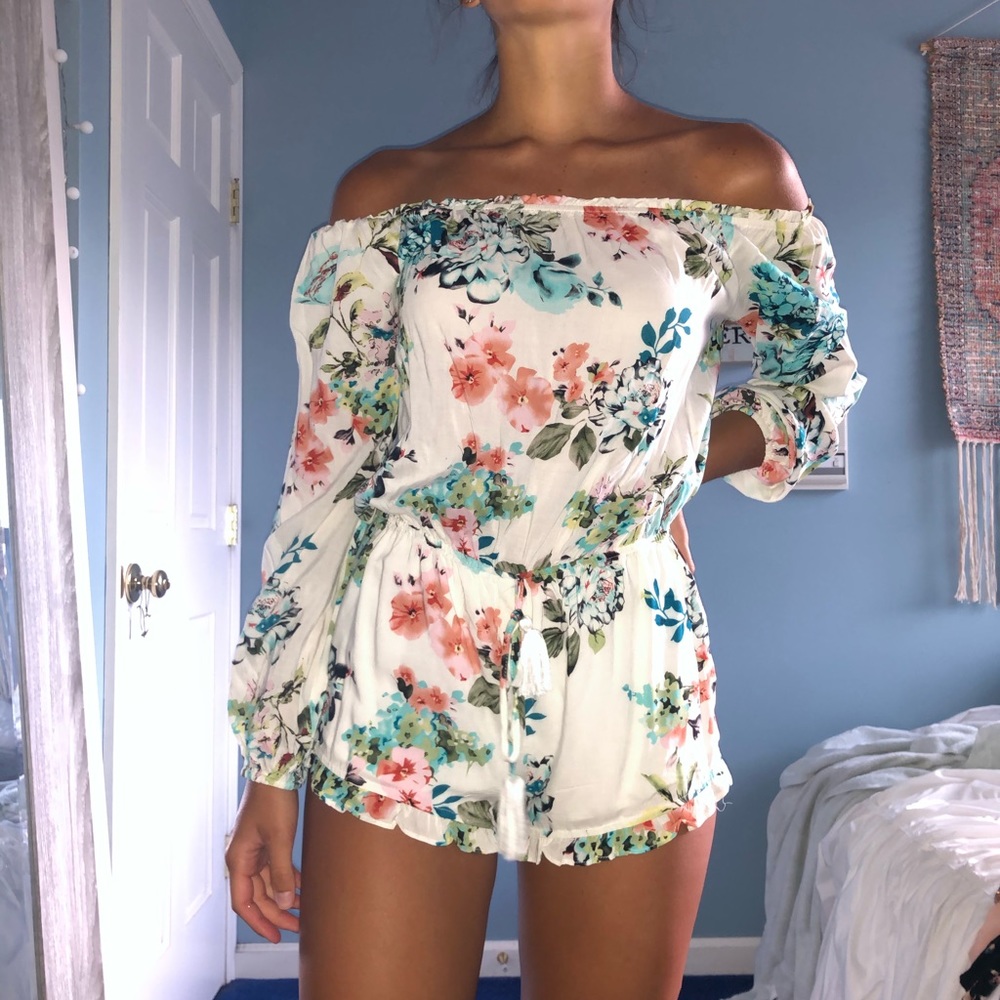 Floral long sleeve romper